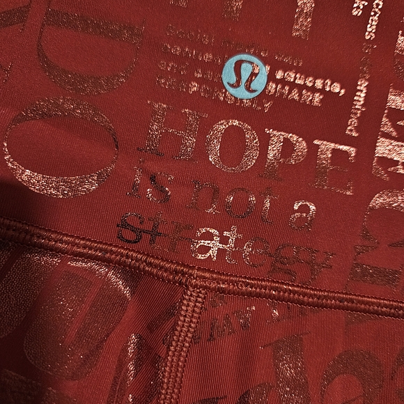 Lululemon Athletica Red Graphic Leggings - Picture 4 of 6